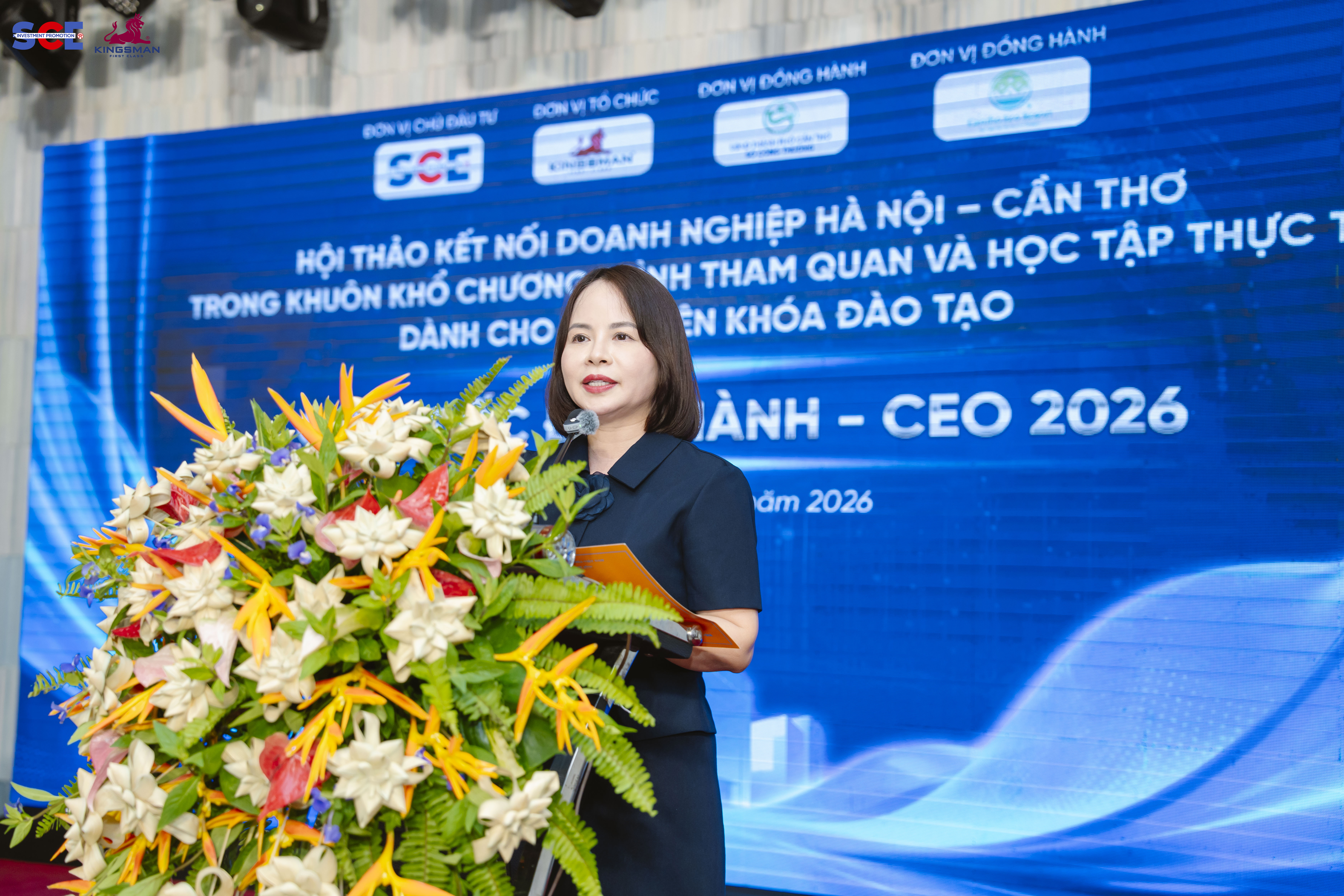 HUY01837