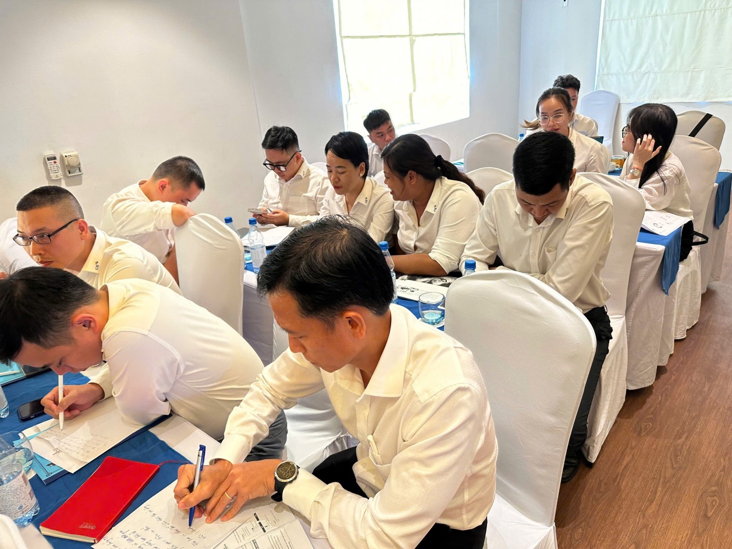 4f0555da14b5b2ebeba4