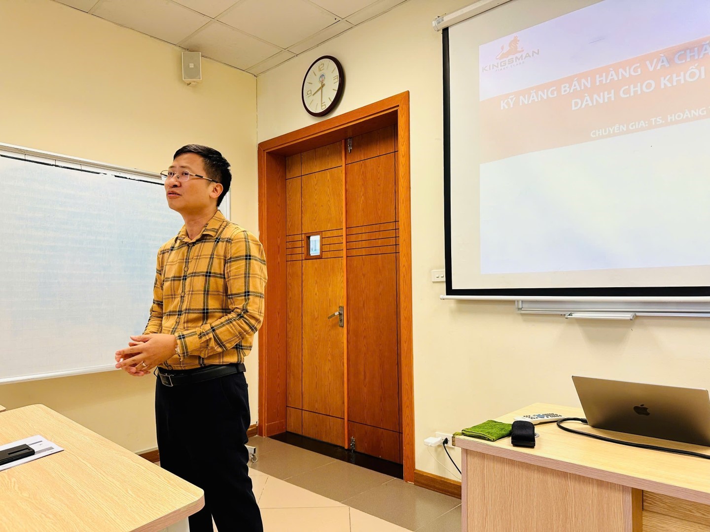 09389a4288032f5d7612