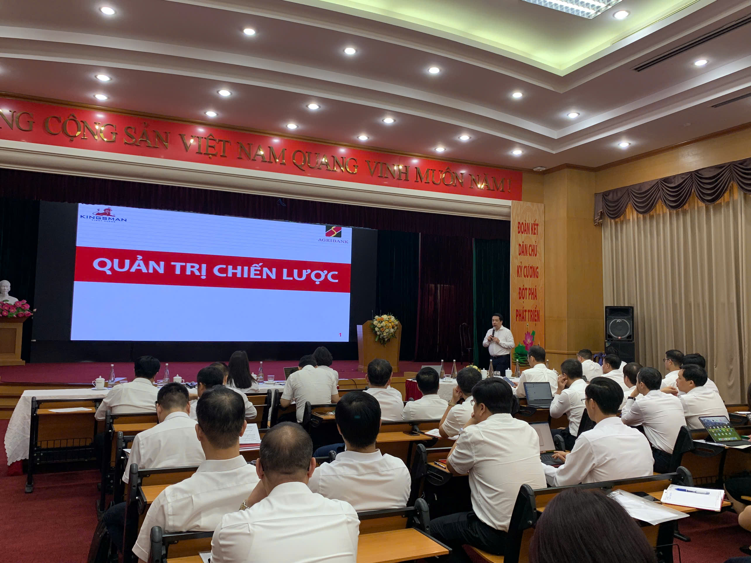 ab0422c6f4fd43a31aec