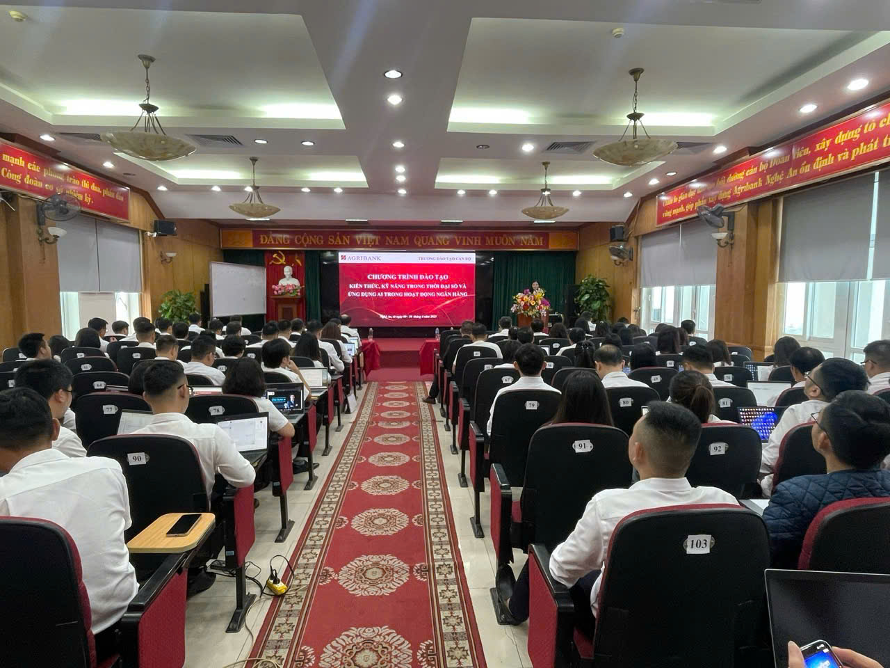 b2e744bd4bcdf893a1dc