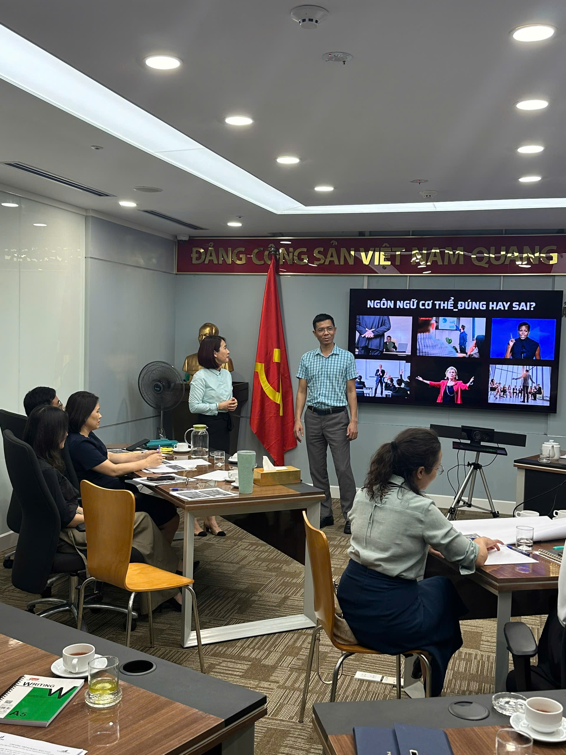 1cdd674a2f949acac385