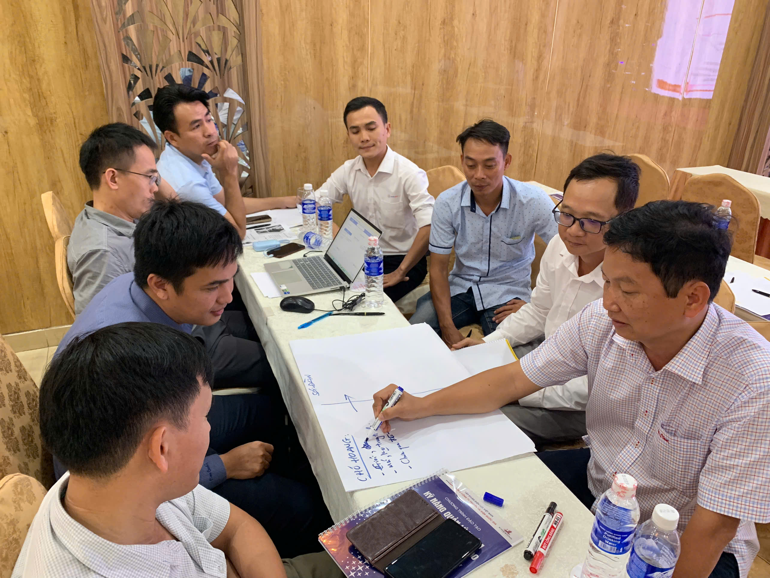 z7216711547117_25227477e7cc853861d4bb5d8cd021f2