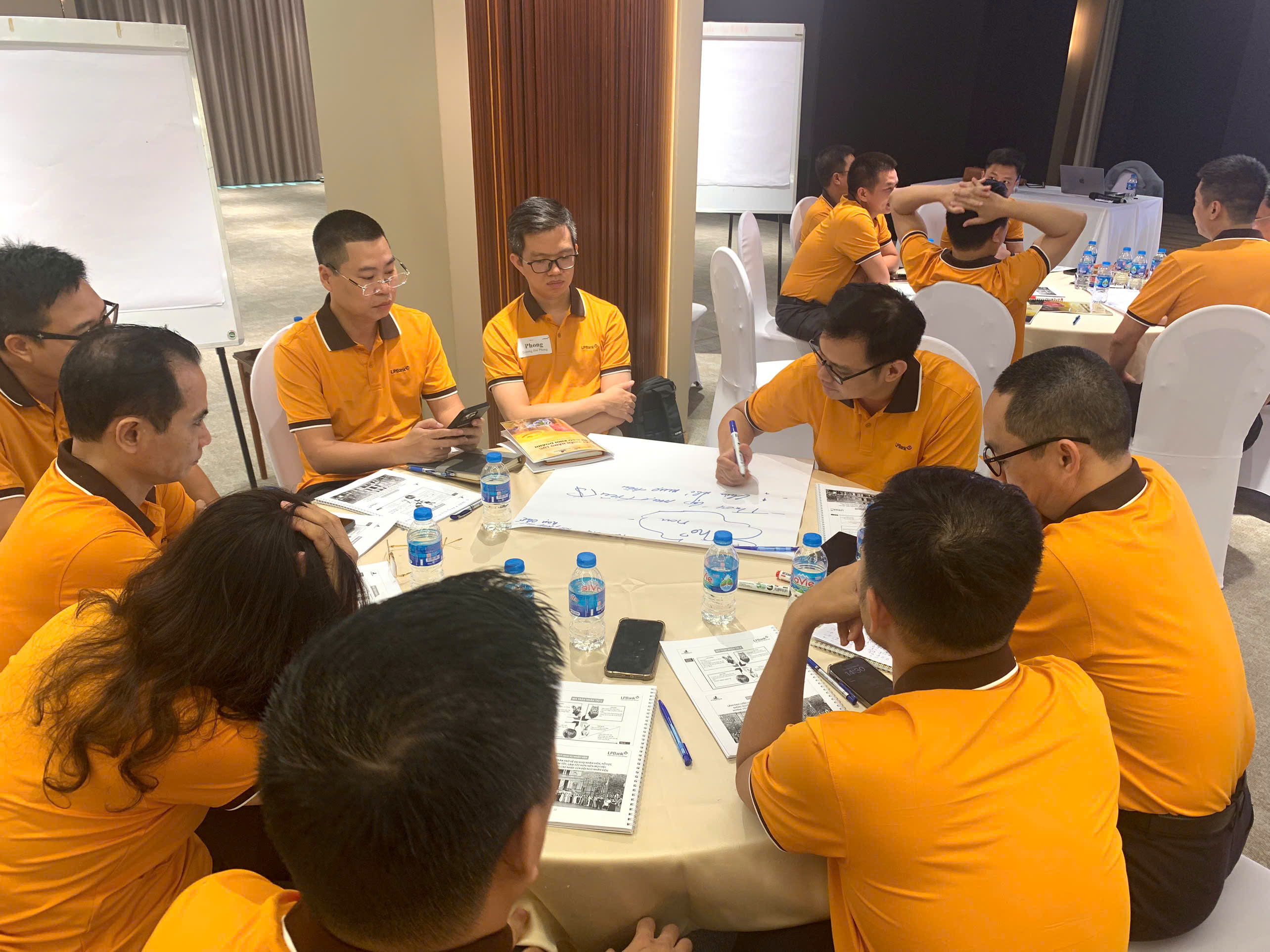 z7061168433231_79b861e1a3e62addfde3d43713820247