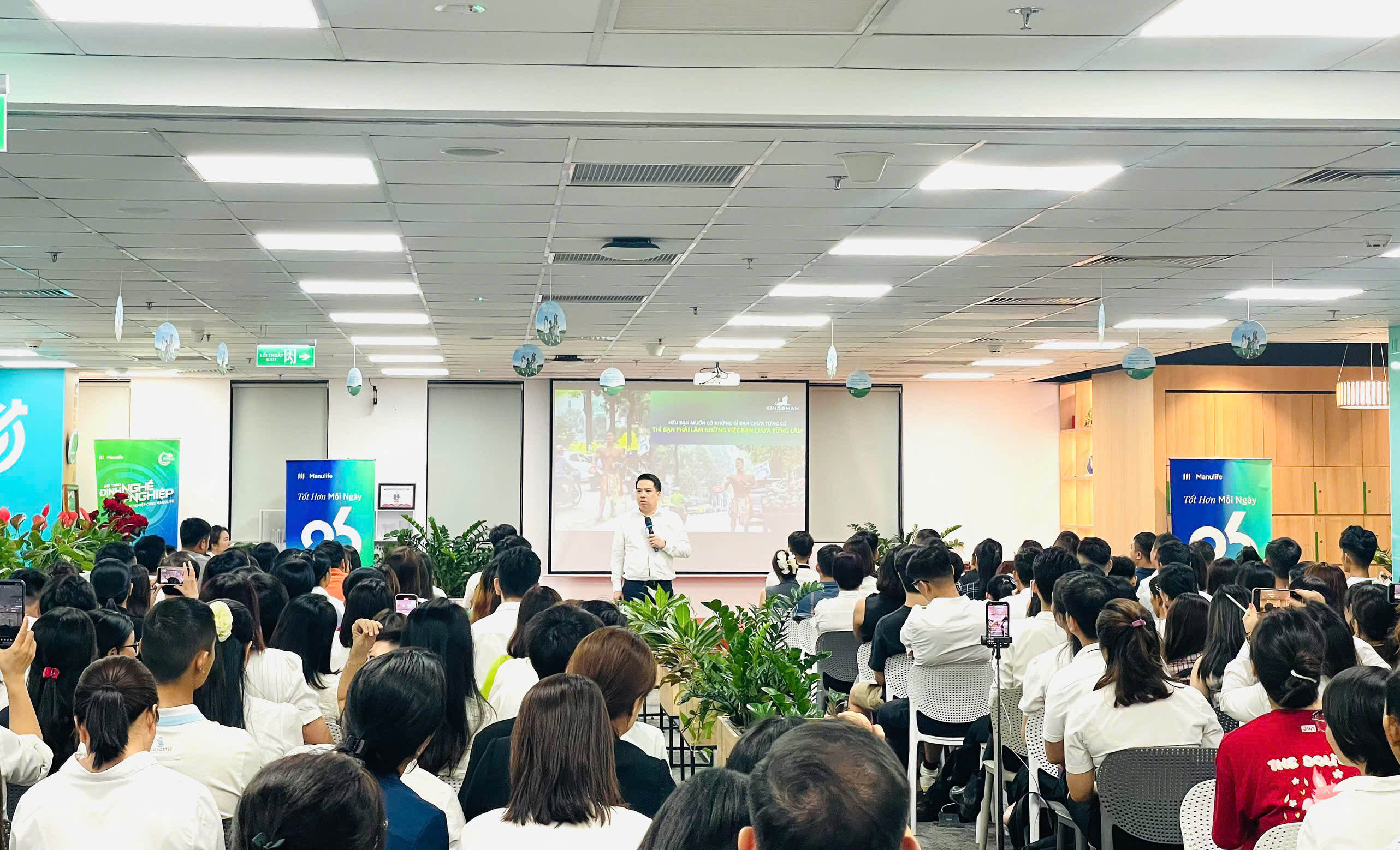 z6895635058893_6417dcc90b175a5813fd2a4c4f580ee7