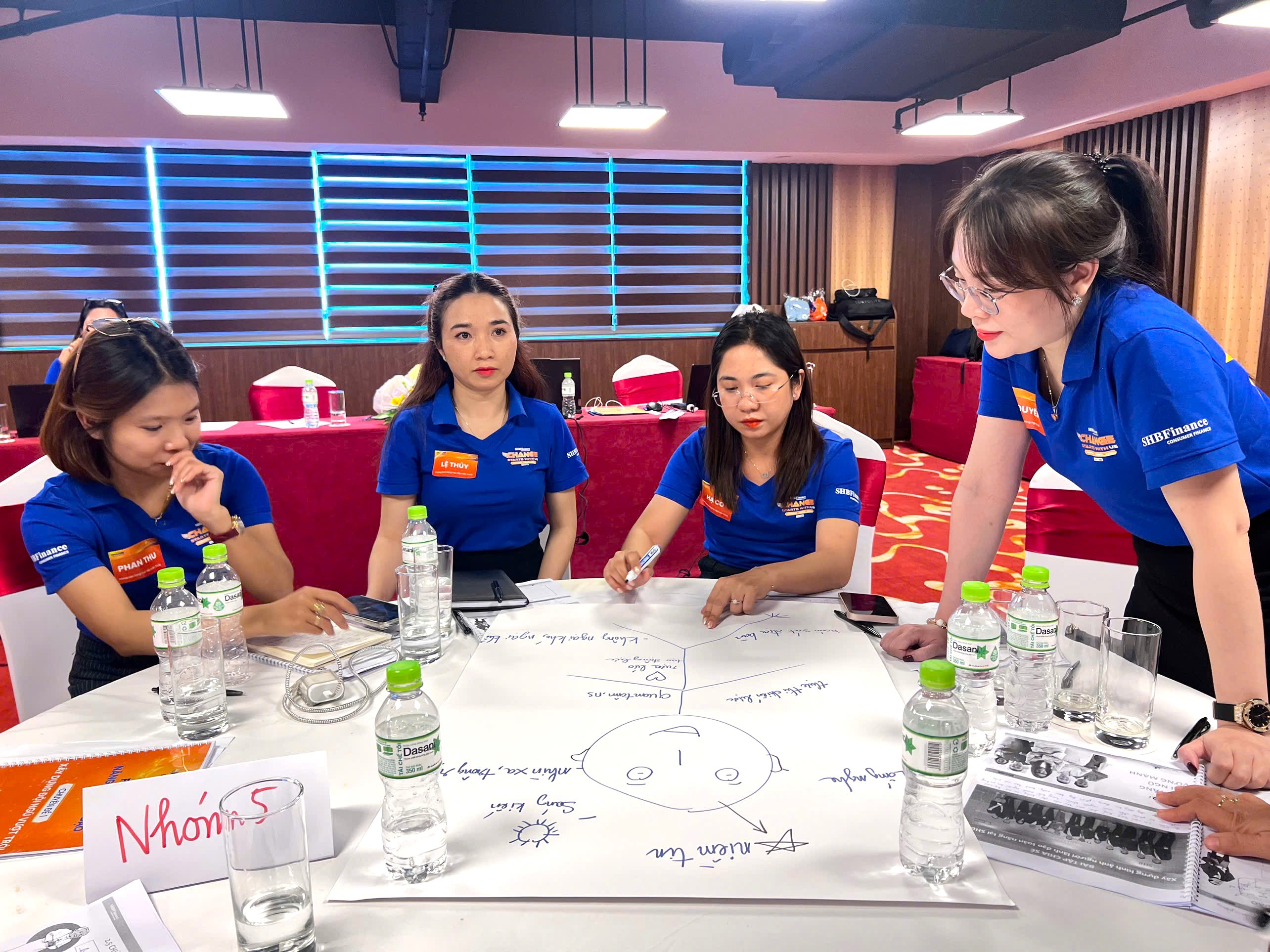 z6774219465116_6b5bc800995c78f7d6d9c2f221992889