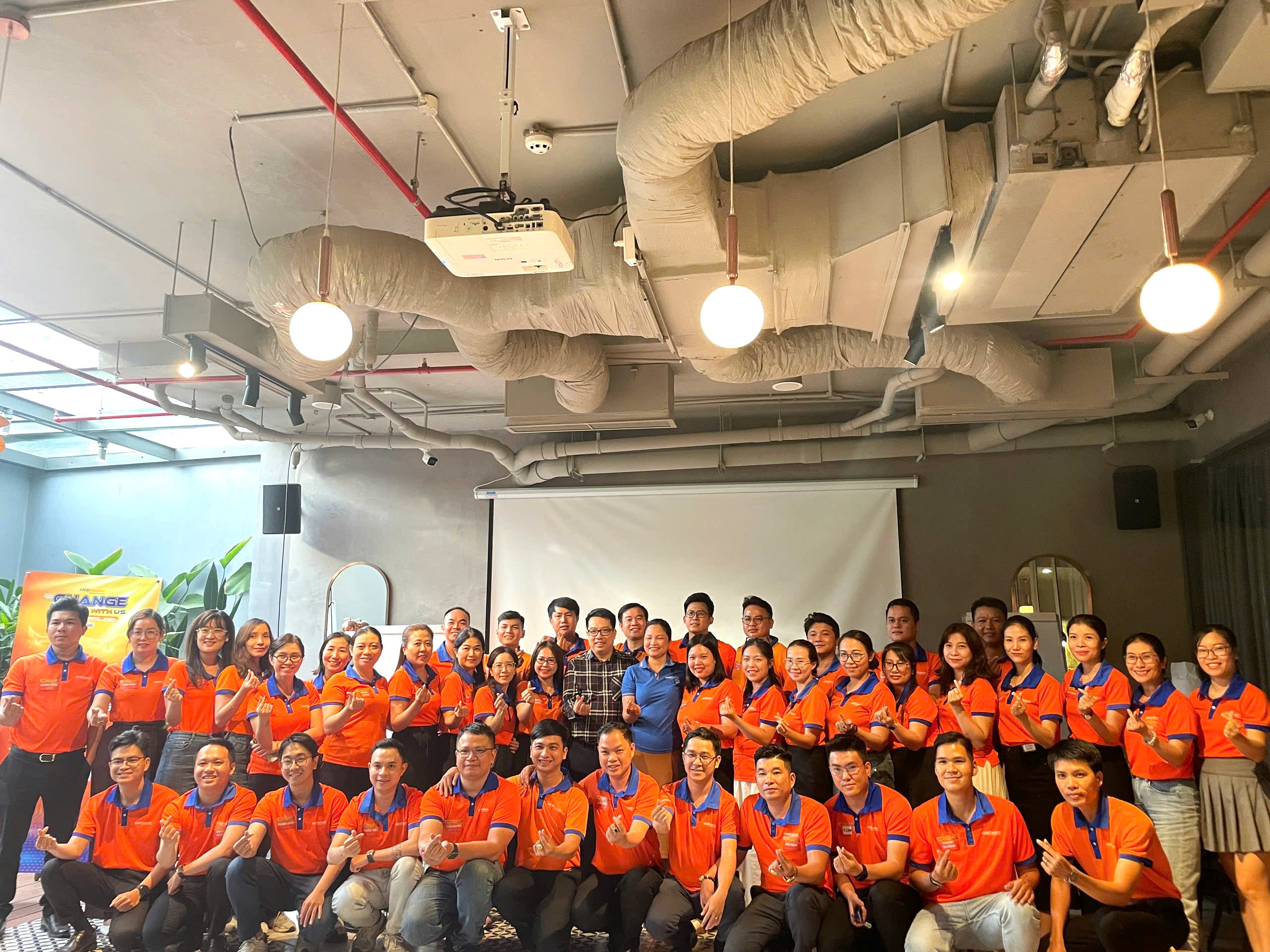 1ec6cab1543ae264bb2b