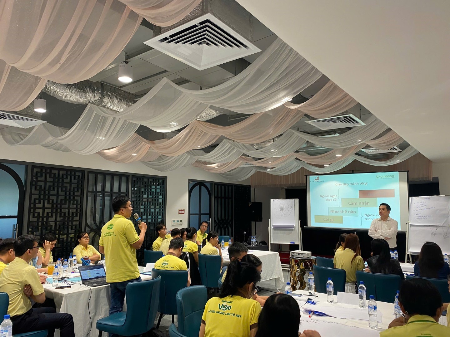 f49cae5499923fcc6683