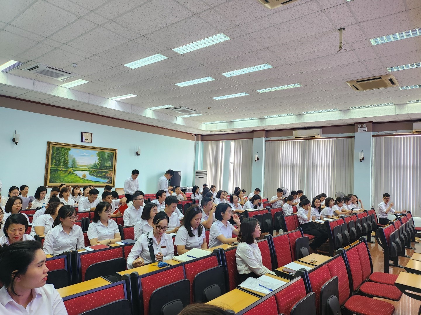 f12ea5282140831eda51