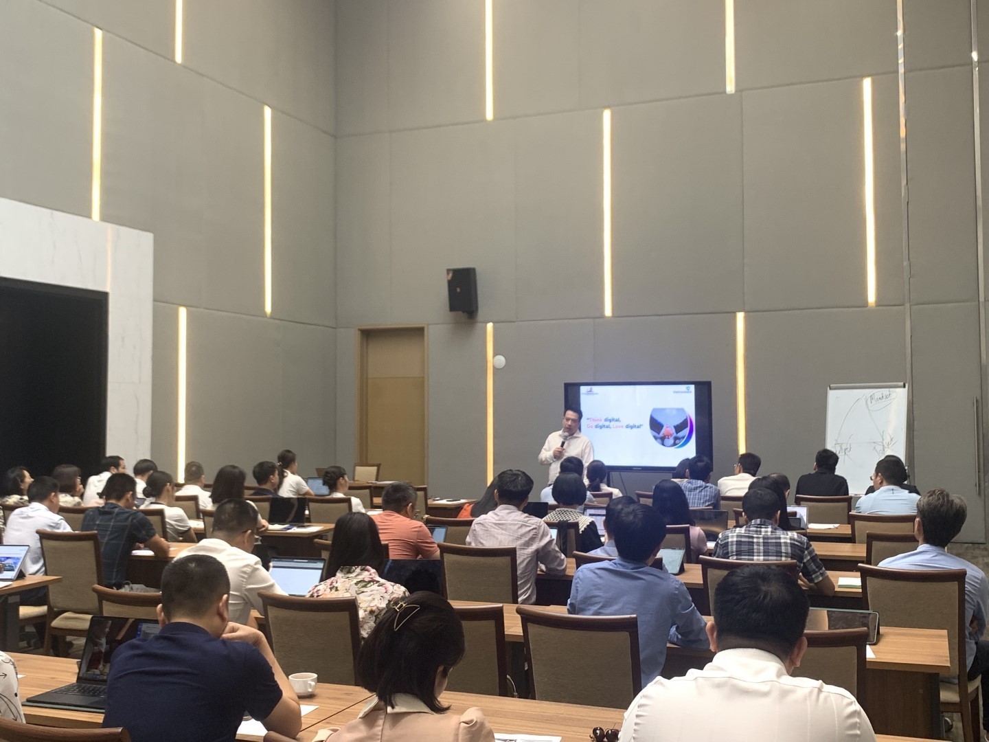 6981d9701cc3be9de7d2