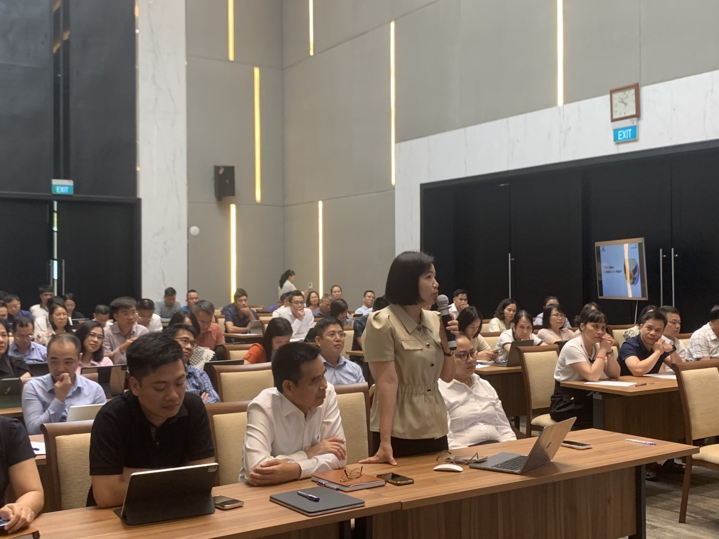 c1efed2228918acfd380