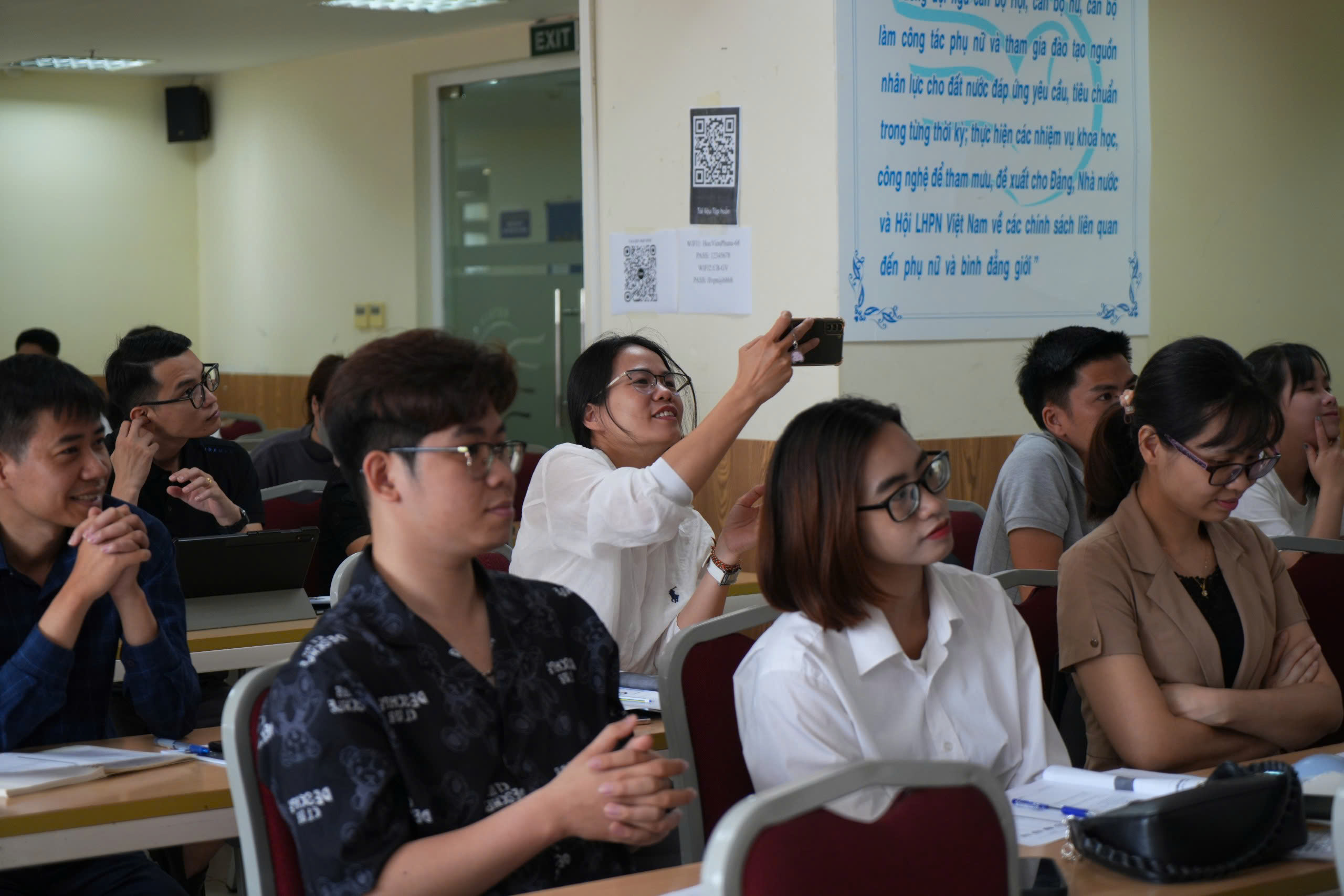 z6816849227181_cc8efa957f911adaa71b89d582920023