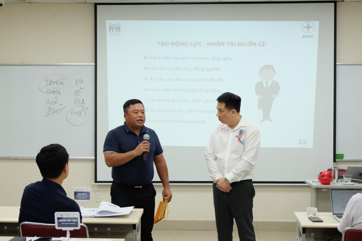 Chương trình đào tạo "Quản trị Chiến lược" dành cho Cán bộ quản lý cấp 3 của Tập đoàn Điện lực Việt Nam